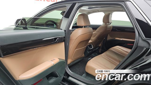 Hyundai Grandeur 2023 — photo 16