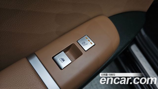 Hyundai Grandeur 2023 — photo 28