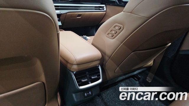 Hyundai Grandeur 2023 — photo 31