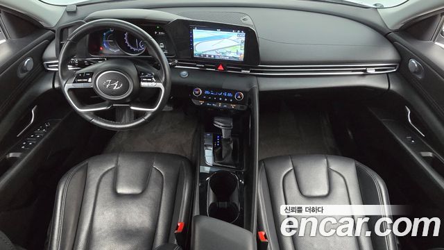 Hyundai AVANTE 2023 — photo 10