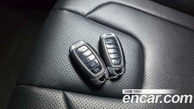 Hyundai AVANTE 2023 — photo 21