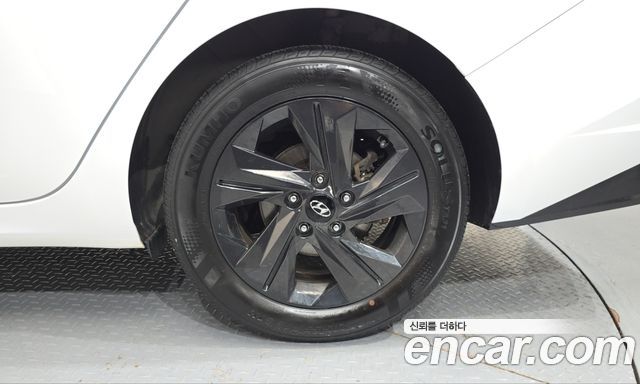 Hyundai AVANTE 2023 — photo 7
