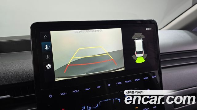 Hyundai Staria 2025 — photo 22