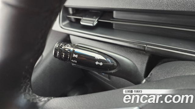 Hyundai Staria 2025 — photo 30