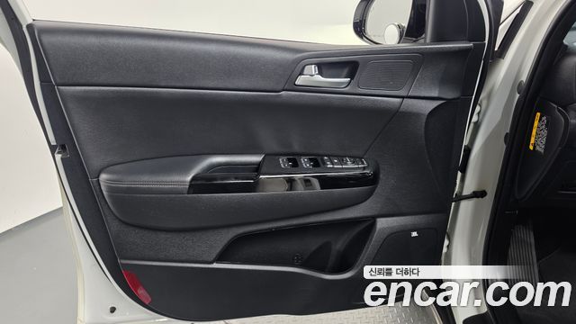 Kia Sportage 2019 — photo 14