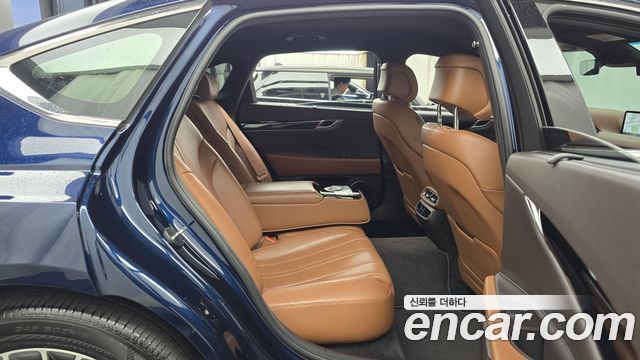 Genesis G80 2021 — photo 17