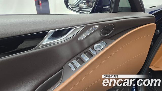 Genesis G80 2021 — photo 27