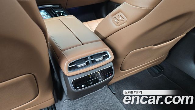 Genesis G80 2021 — photo 31