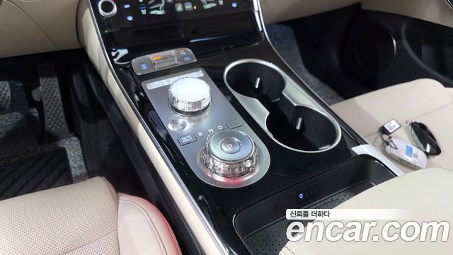 Genesis GV70 2026 — photo 12