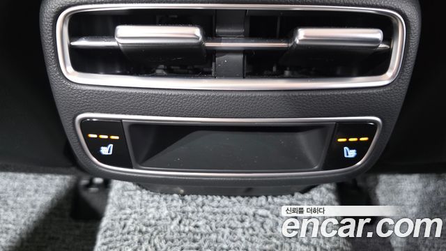 Genesis GV70 2026 — photo 30