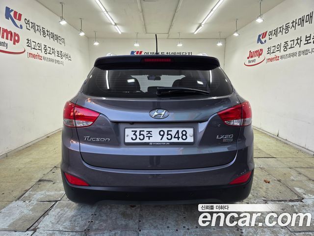 Hyundai Tucson 2011 — photo 7