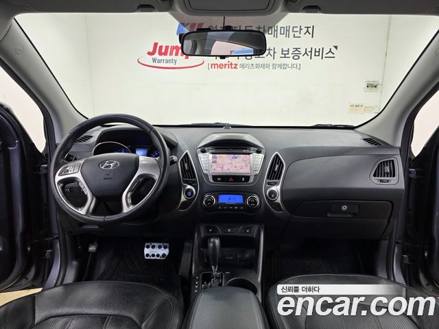 Hyundai Tucson 2011 — photo 9
