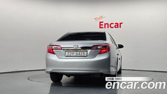 Toyota Camry 2013 — photo 4
