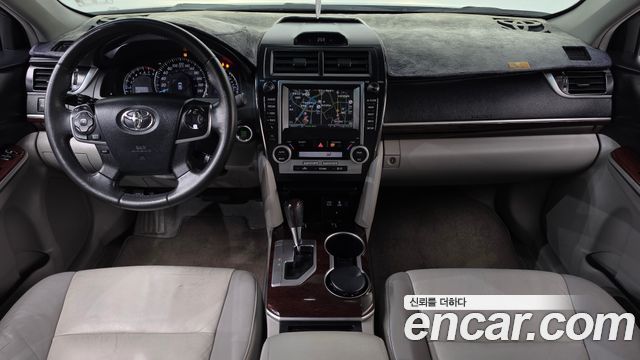 Toyota Camry 2013 — photo 7