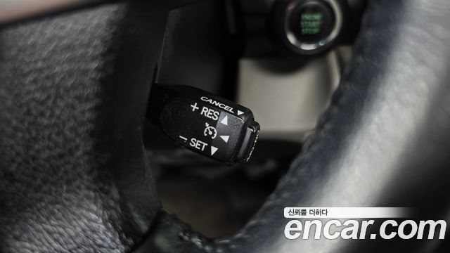 Toyota Camry 2013 — photo 17