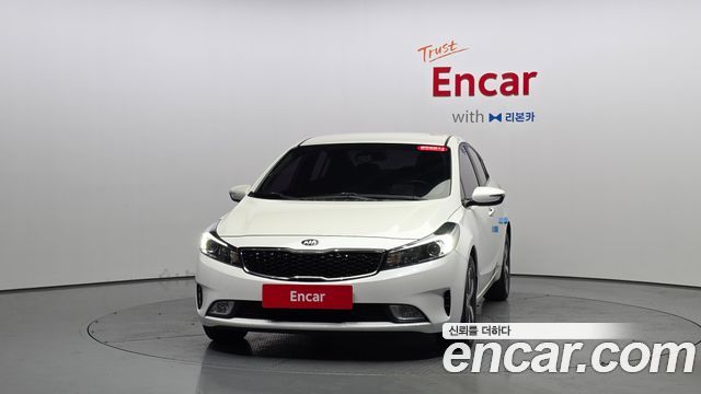 Kia K3 2018 — photo 3