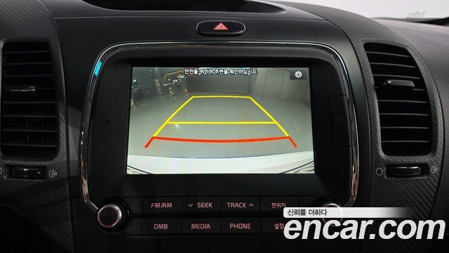 Kia K3 2018 — photo 21