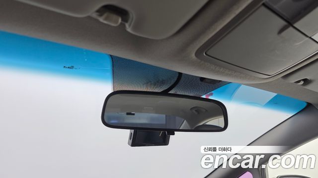 Kia K3 2018 — photo 25
