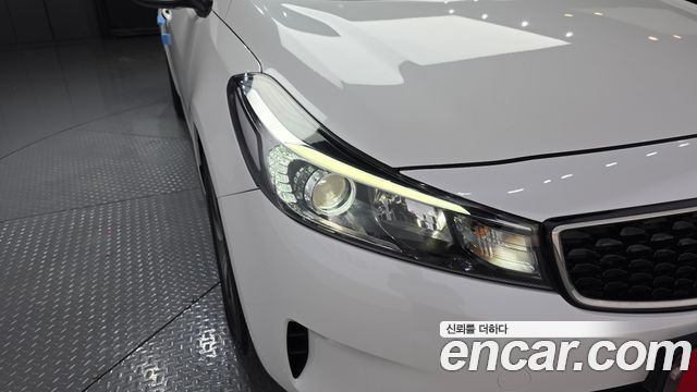 Kia K3 2018 — photo 8