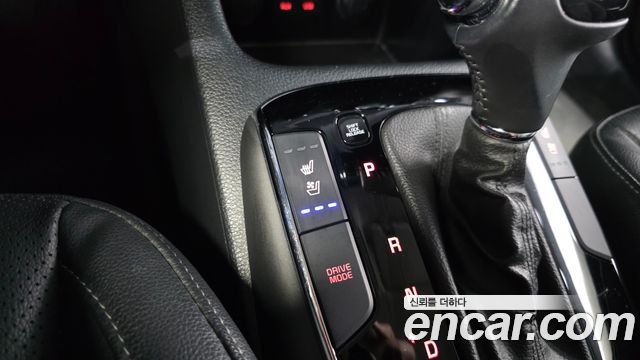 Kia K3 2018 — photo 27