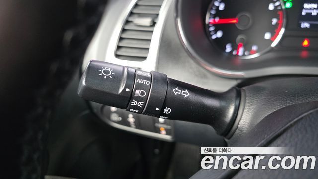 Kia K3 2018 — photo 29