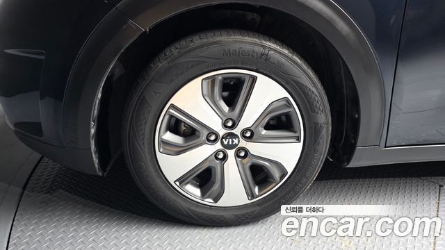 Kia Niro 2018 — photo 5