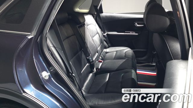 Kia Niro 2018 — photo 17