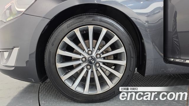 Kia K7 2013 — photo 5