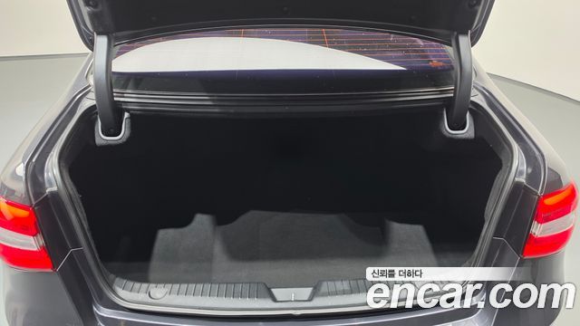 Kia K7 2013 — photo 17