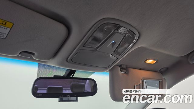 Kia K7 2013 — photo 18