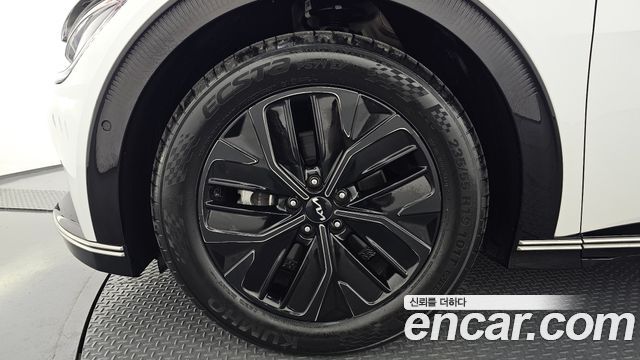 Kia EV6 2023 — photo 5