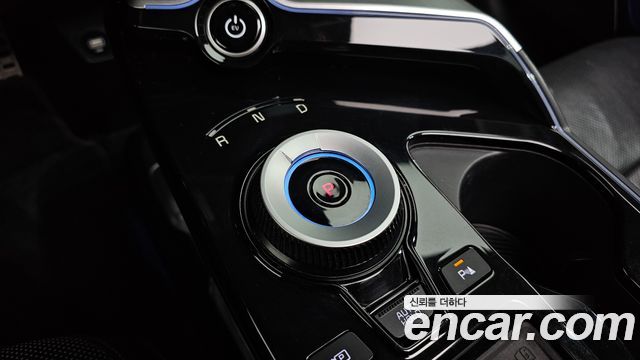 Kia EV6 2023 — photo 12