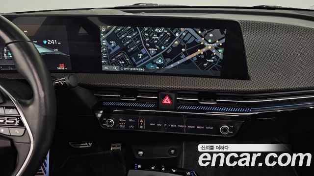 Kia EV6 2023 — photo 20