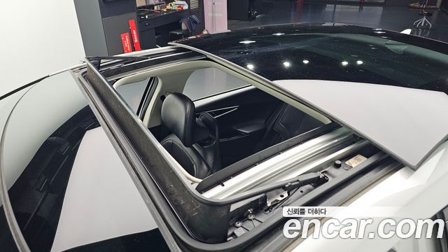 Kia EV6 2023 — photo 25