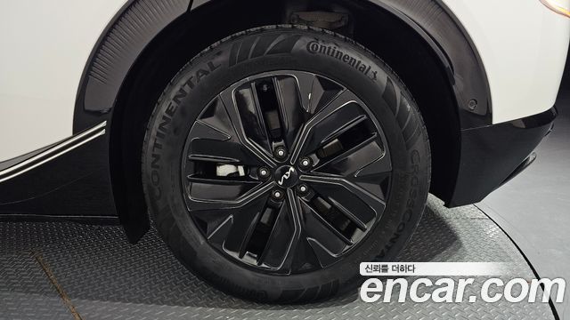 Kia EV6 2023 — photo 7