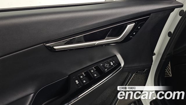 Kia EV6 2023 — photo 31