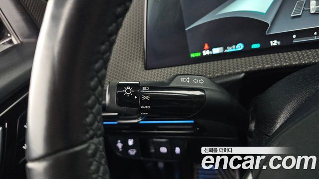 Kia EV6 2023 — photo 36