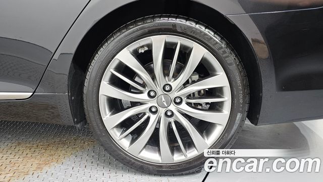 Genesis G80 2018 — photo 7