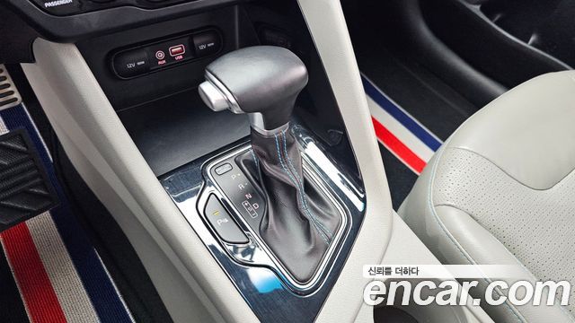 Kia Niro 2018 — photo 12