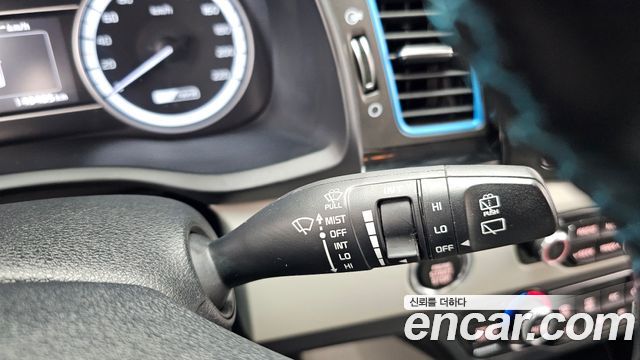 Kia Niro 2018 — photo 28