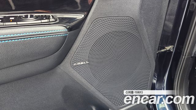 Kia Niro 2018 — photo 33