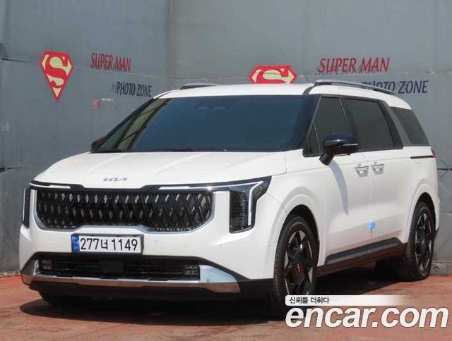 Kia Canival 2024 — photo 2
