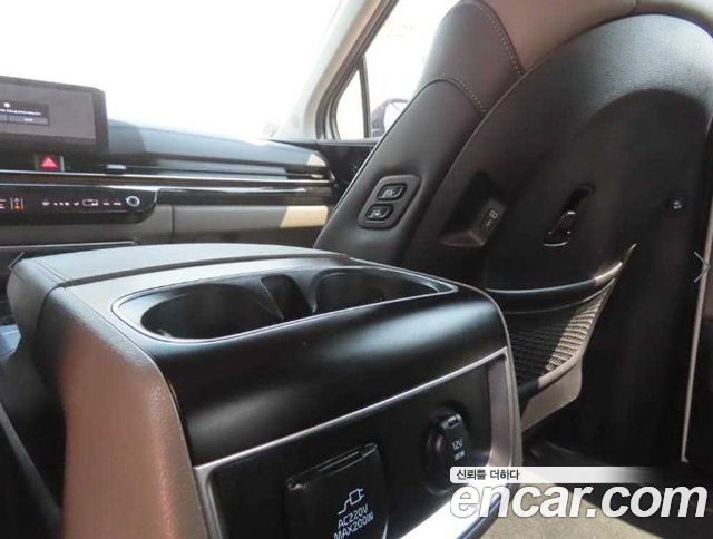 Kia Canival 2024 — photo 6