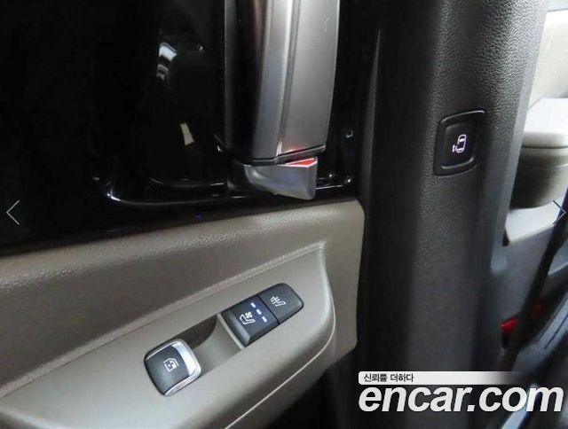 Kia Canival 2024 — photo 7