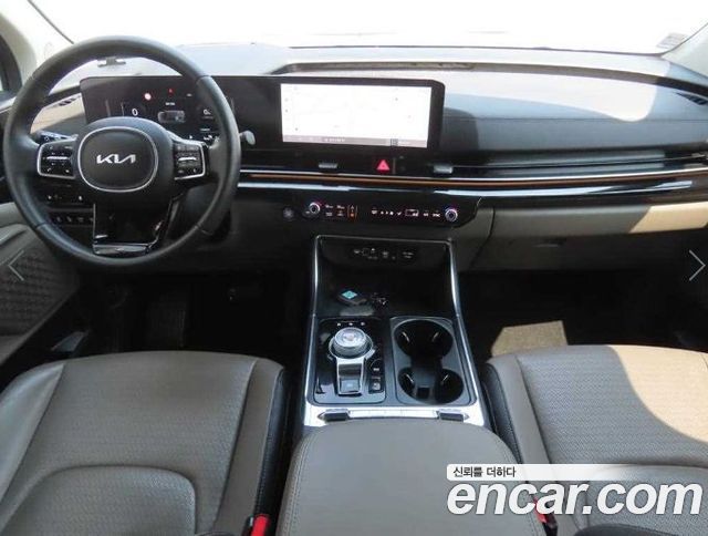 Kia Canival 2024 — photo 8