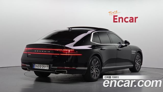 Genesis G90 2022 — photo 2