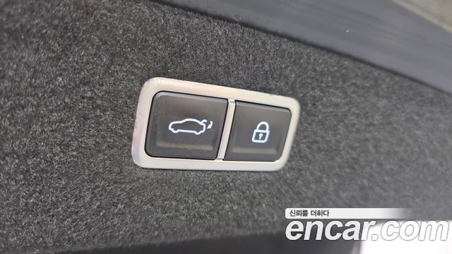Genesis G90 2022 — photo 22