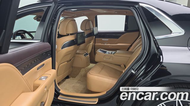 Genesis G90 2022 — photo 25
