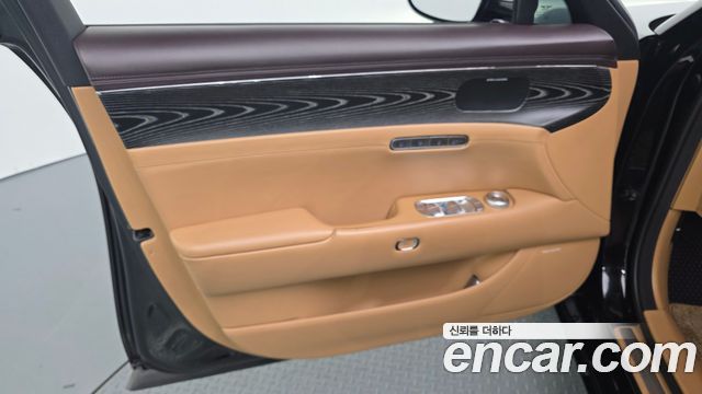 Genesis G90 2022 — photo 14