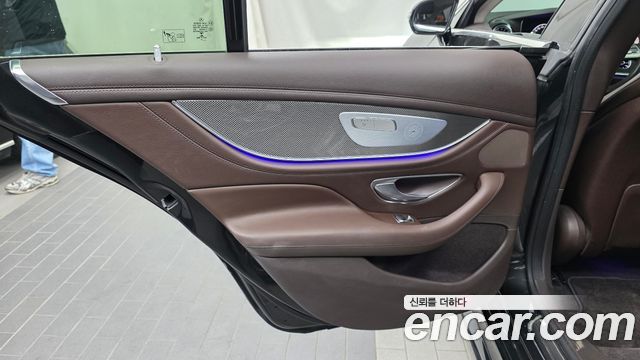 Mercedes-Benz CLS-Class 2019 — photo 15